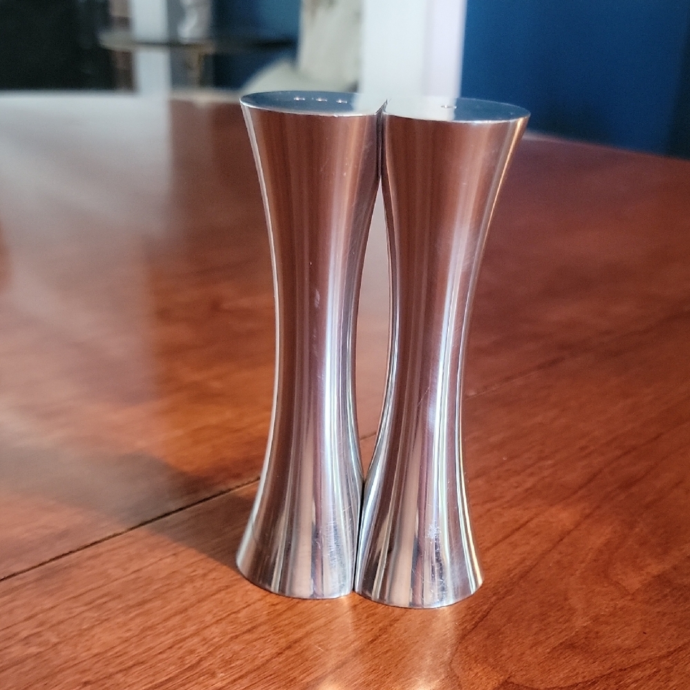 Karim Rashid Silver Cookware with Sculptural Design